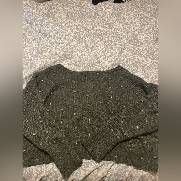 EXPRESS EMBELLISHED TWIST SWEATER - Picture 5 of 6